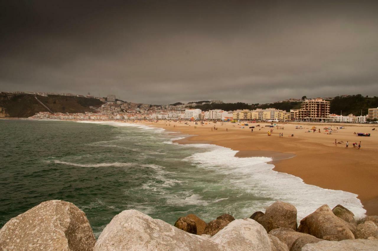 Cs Casas Turisticas Nazaré Esterno foto
